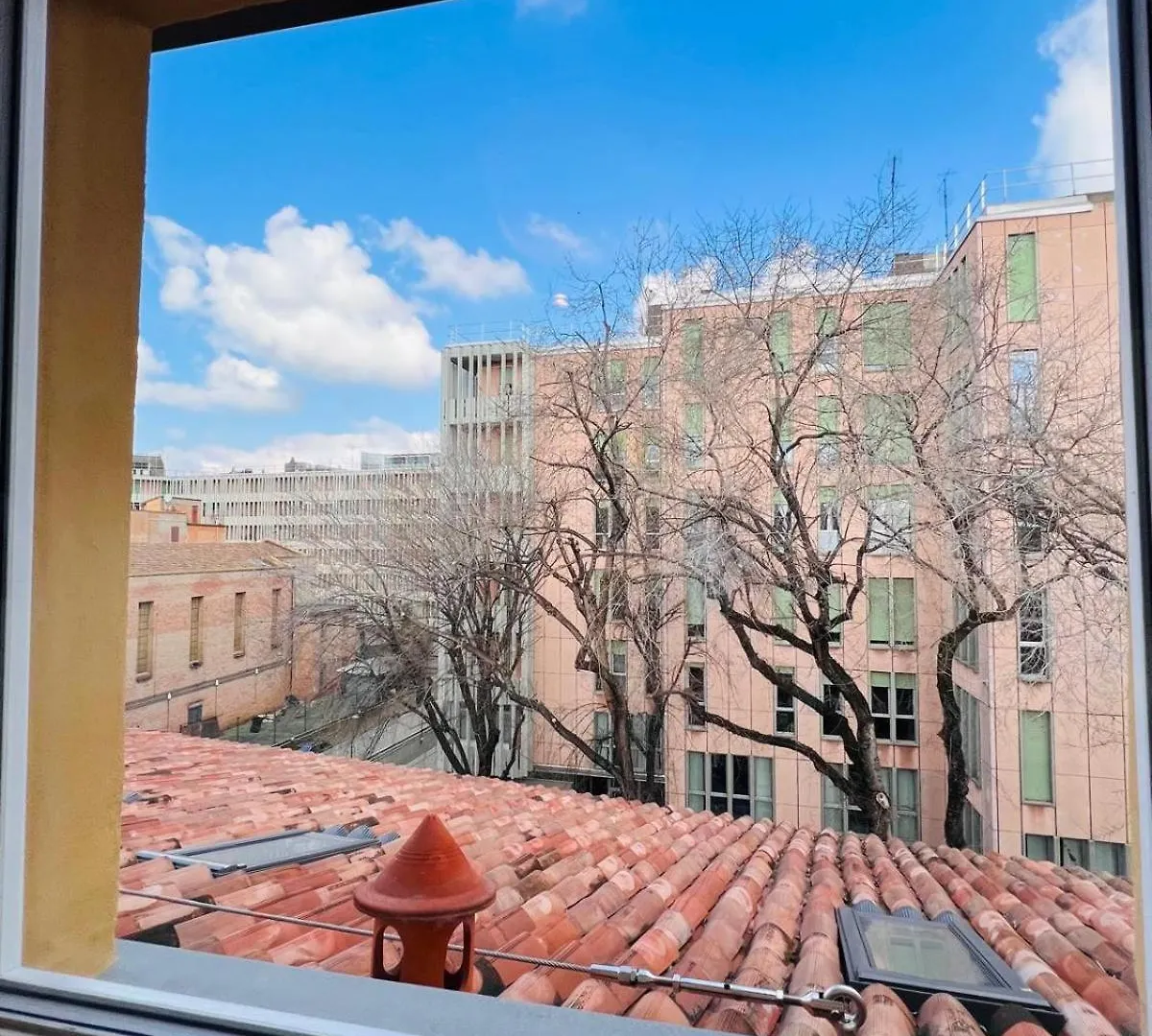 Casa Harbor Apartment Bologna Italy
